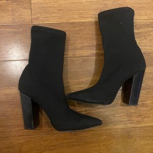 Steve Madden knit boot - size 7